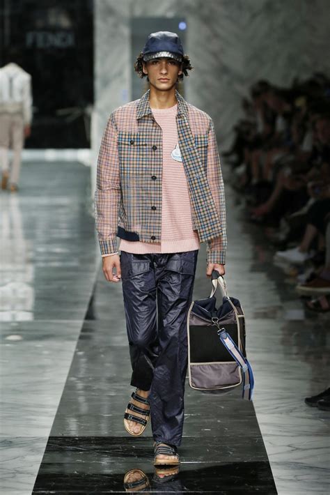 fendi men's ss18|Fendi Spring 2018 Menswear Collection .